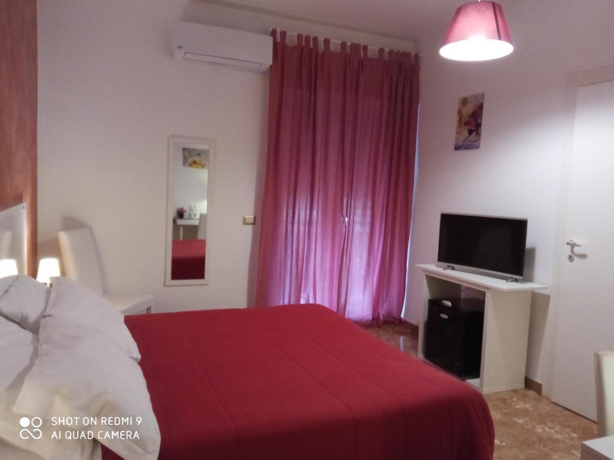 Bed & Breakfast Fontanarossa Airport -Private Parking- Катания Экстерьер фото
