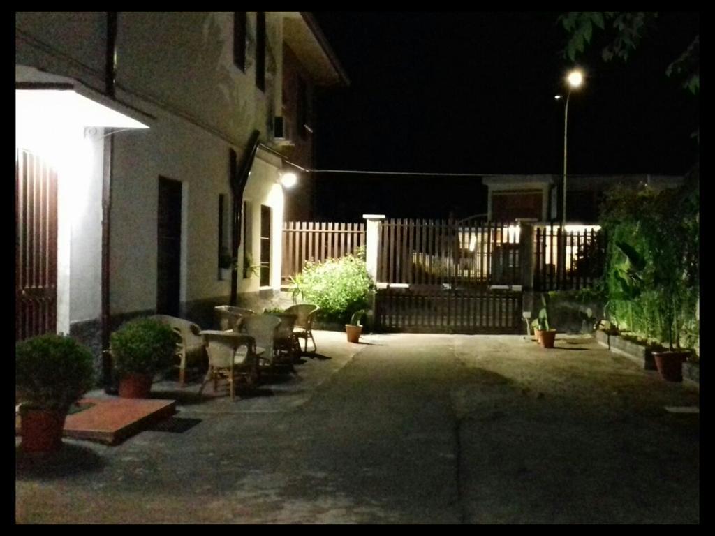 Bed & Breakfast Fontanarossa Airport -Private Parking- Катания Экстерьер фото